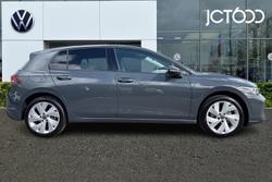 VOLKSWAGEN Golf Photo 4