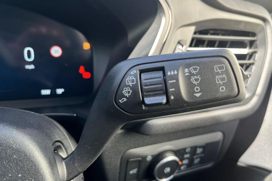 Ford KUGA Photo autoimg-31772b3e3a9ae3eb4bbbda4b80e244a019365e9c.jpg