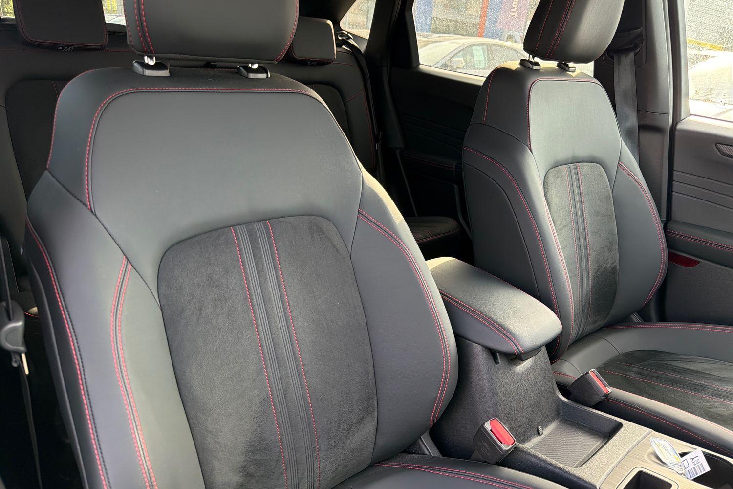 Ford Kuga Photo 16