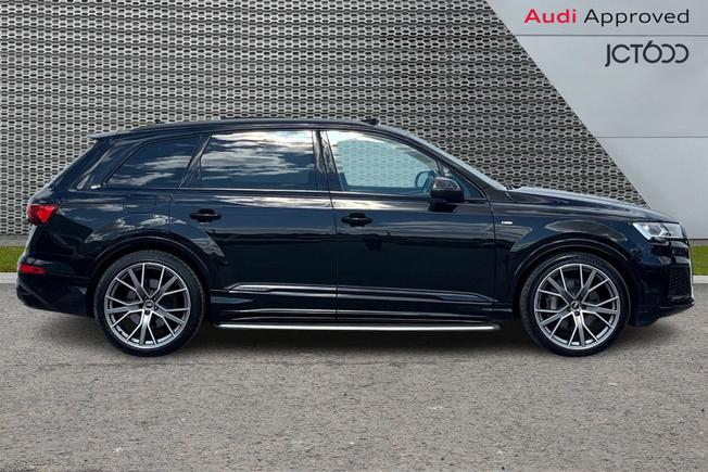Audi Q7 Photo 4