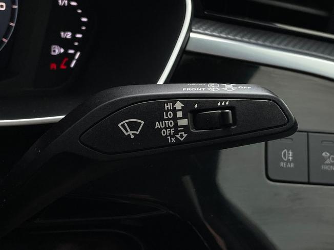 AUDI Q3 Photo 39
