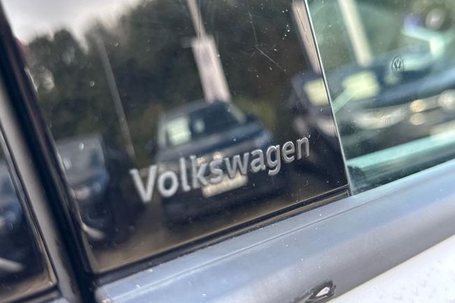 VOLKSWAGEN T-Cross Photo 30