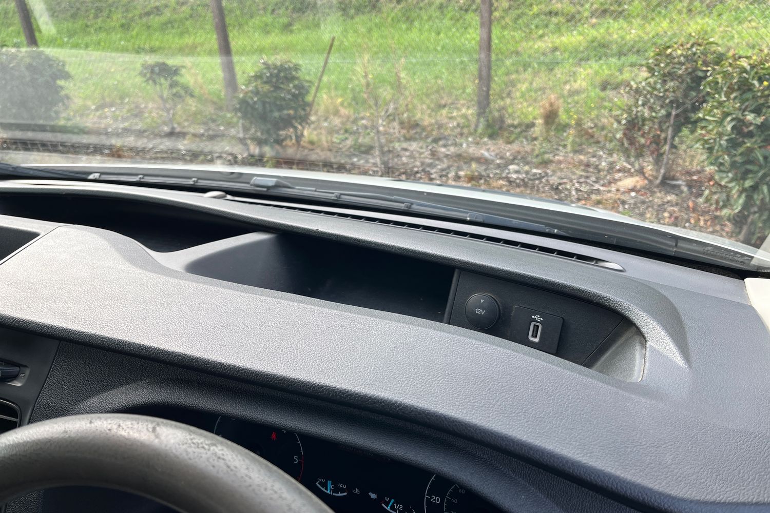 Ford TRANSIT Photo 18