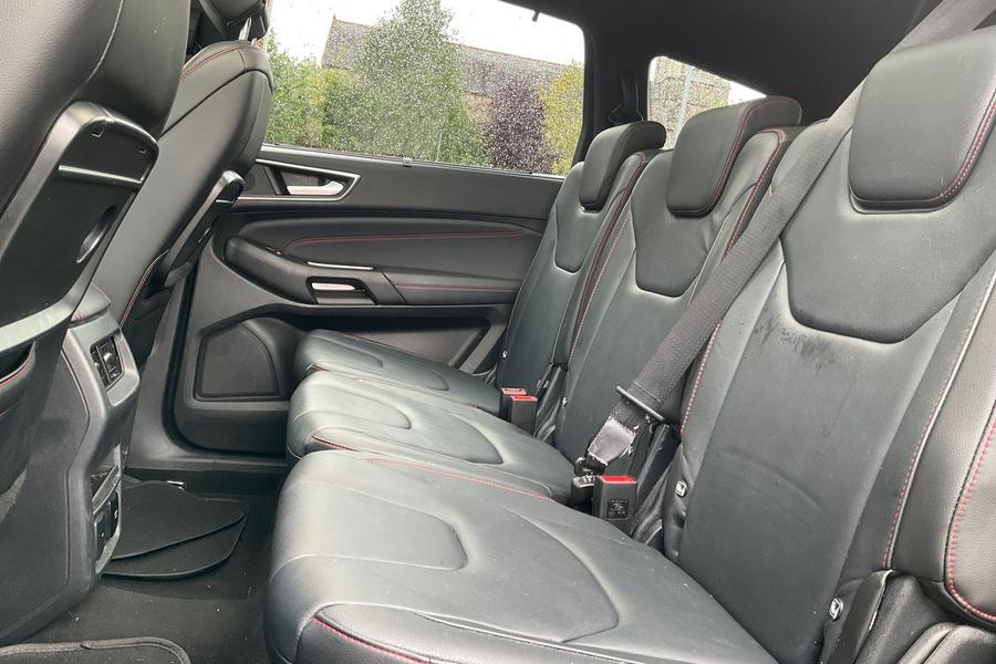 Ford S-Max Photo autoimg-318adc93a3a07da54bca9da5f3f9f0de6687992f.jpg