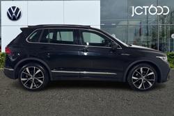 VOLKSWAGEN Tiguan Photo 4