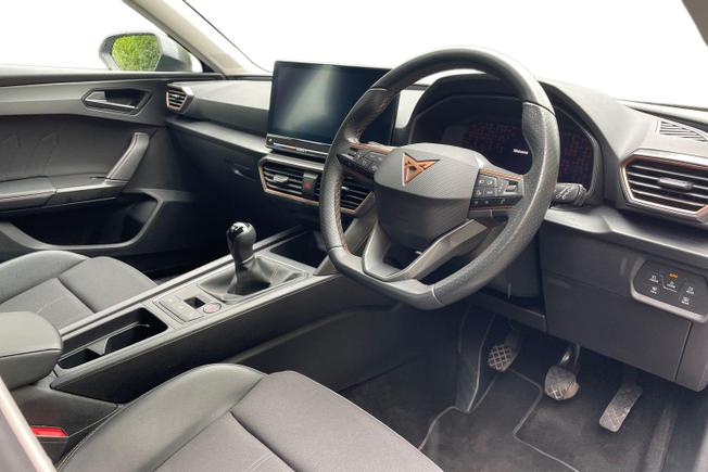 CUPRA Leon Photo 6