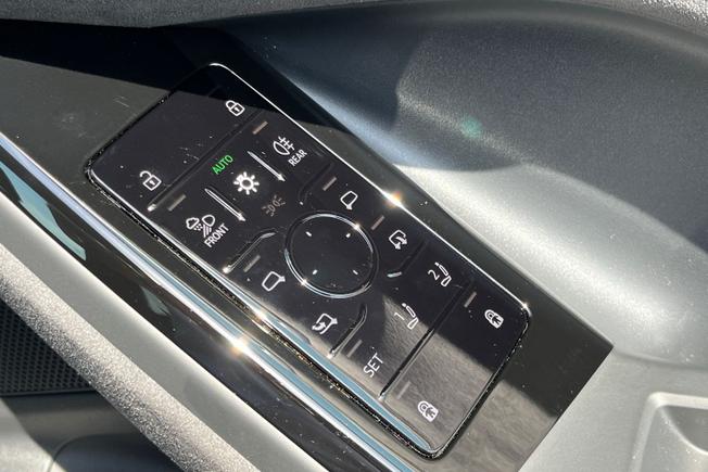 Audi Q6 Photo 31
