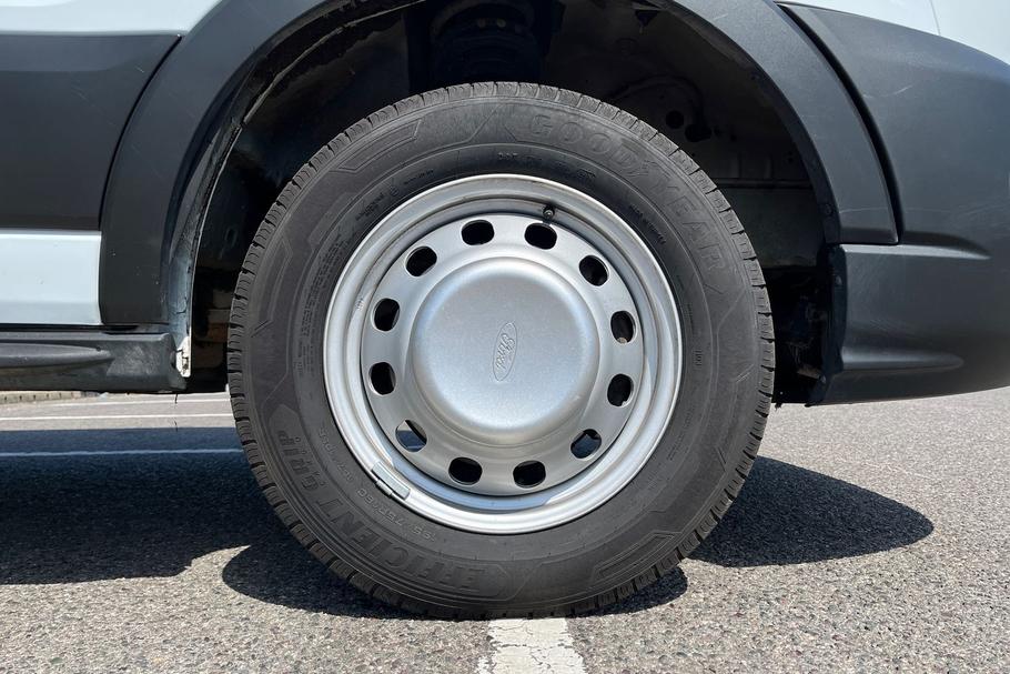 Used Ford TRANSIT WR75OCV 23