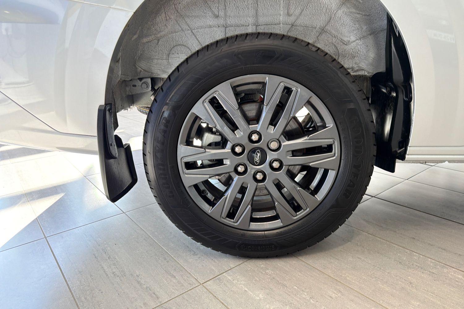 Ford TRANSIT CUSTOM Photo 16