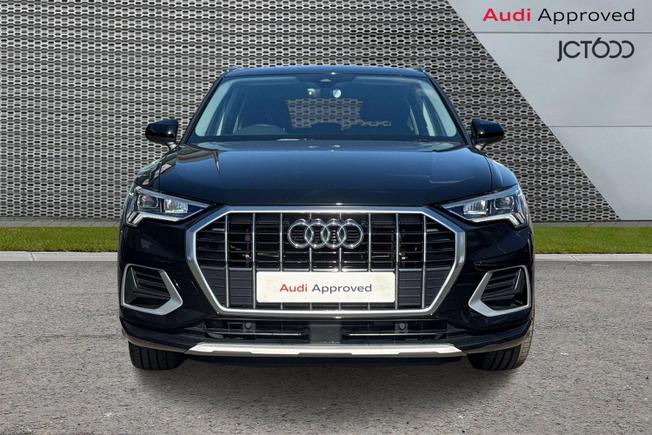 AUDI Q3 Photo 8