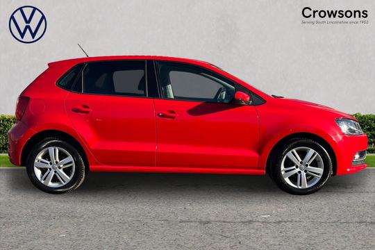 Volkswagen Polo Photo autoimg-319ccceb1aa8014cbb9e9afdc6acc162f2d54c13.jpg