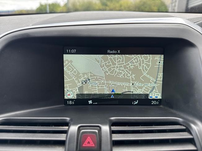 VOLVO XC60 Photo 14