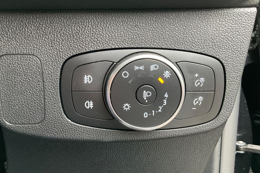 Ford Focus Photo autoimg-319f37506c538e57d631224b994a9d54e109467b.jpg