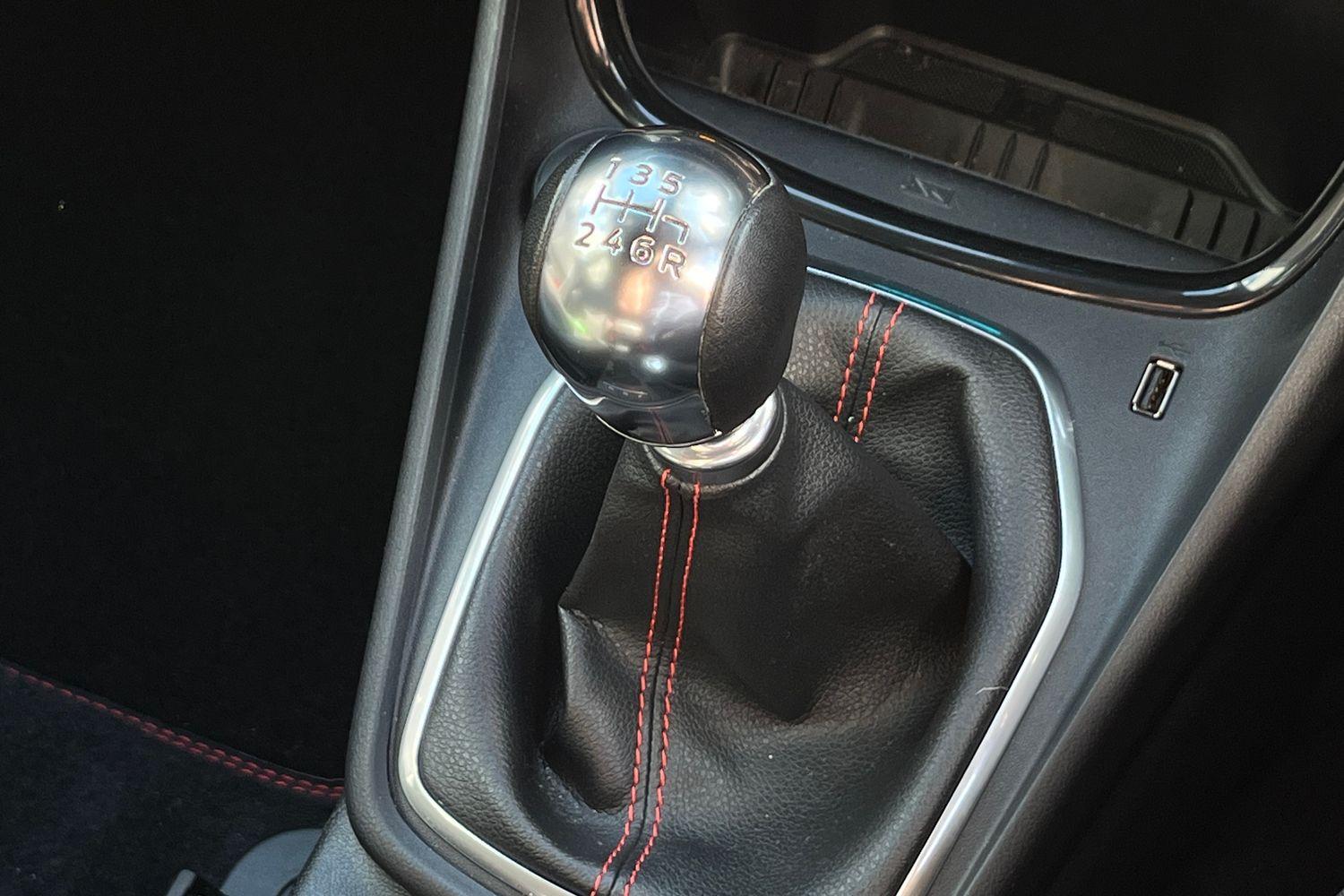 Ford PUMA Photo 33