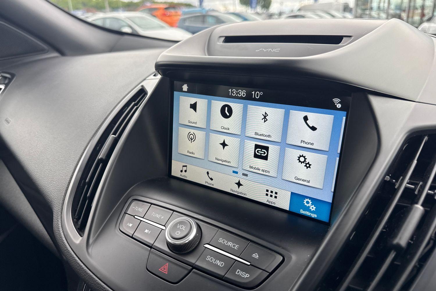 Ford KUGA Photo 27