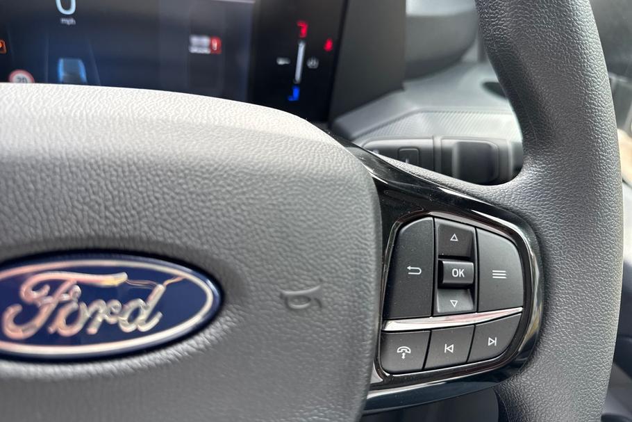 Used Ford E-TRANSIT CUSTOM MJ25VBU 32