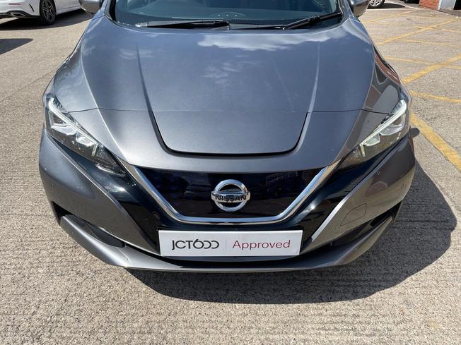NISSAN Leaf Photo 22