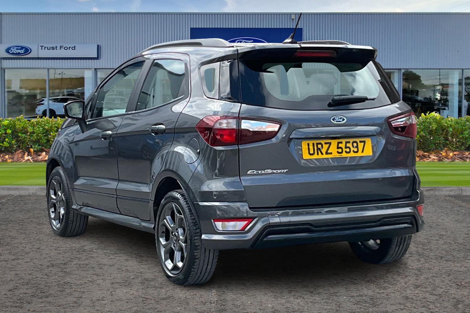 Ford ECOSPORT Photo 1