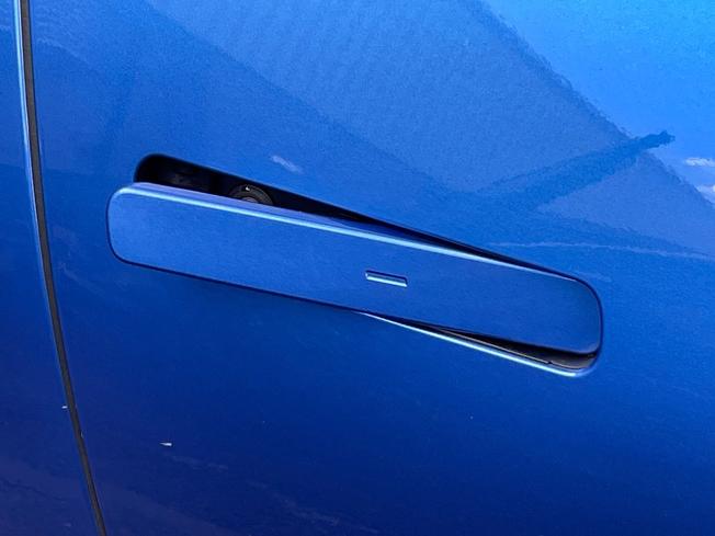 KIA EV4 Photo 24