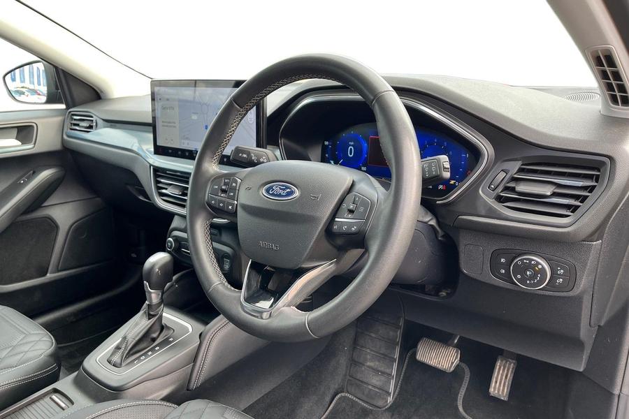 Ford Focus Photo autoimg-31a8e5cfd40b7afc862b225dff44ec14b1912df4.jpg