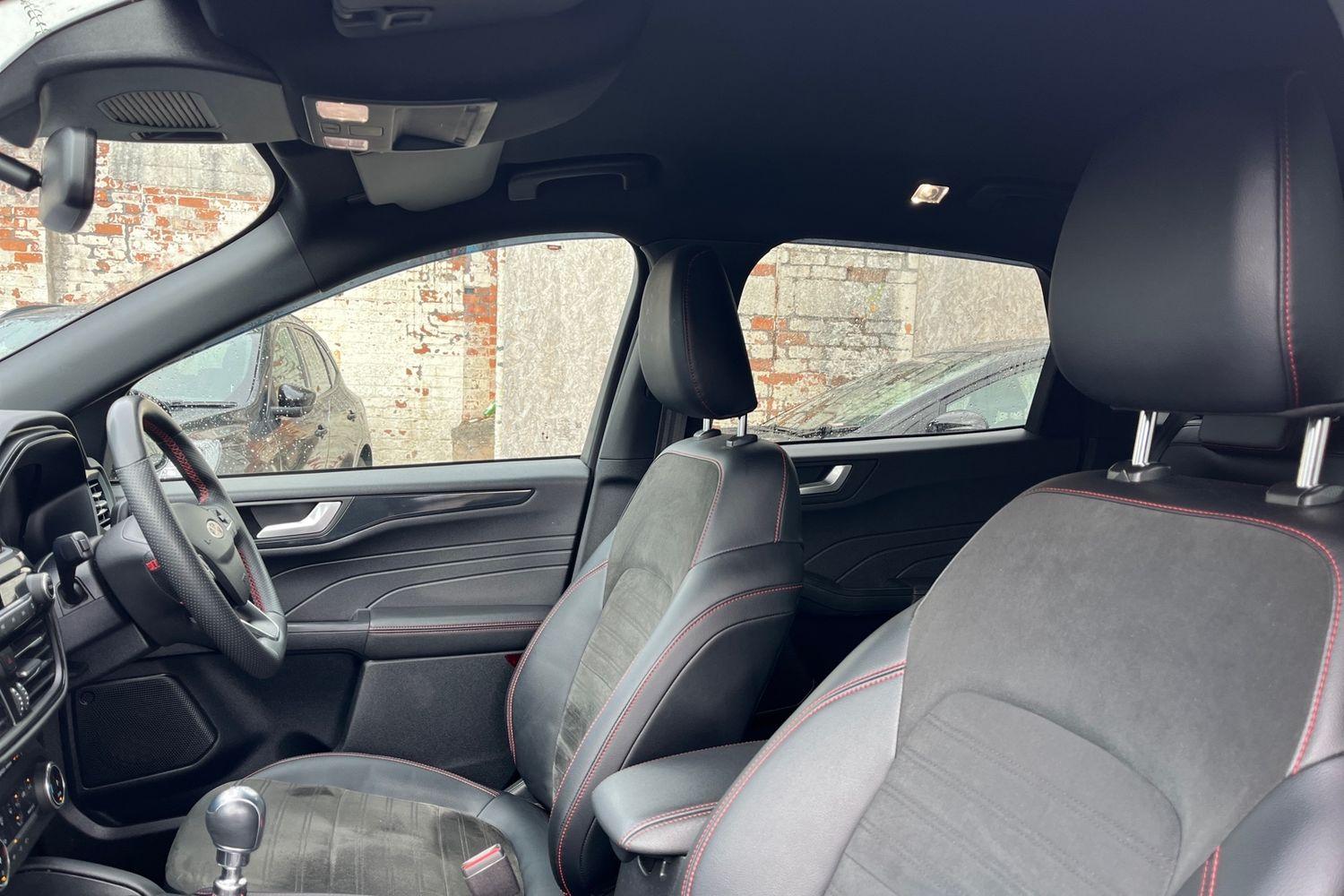 Ford KUGA Photo 18
