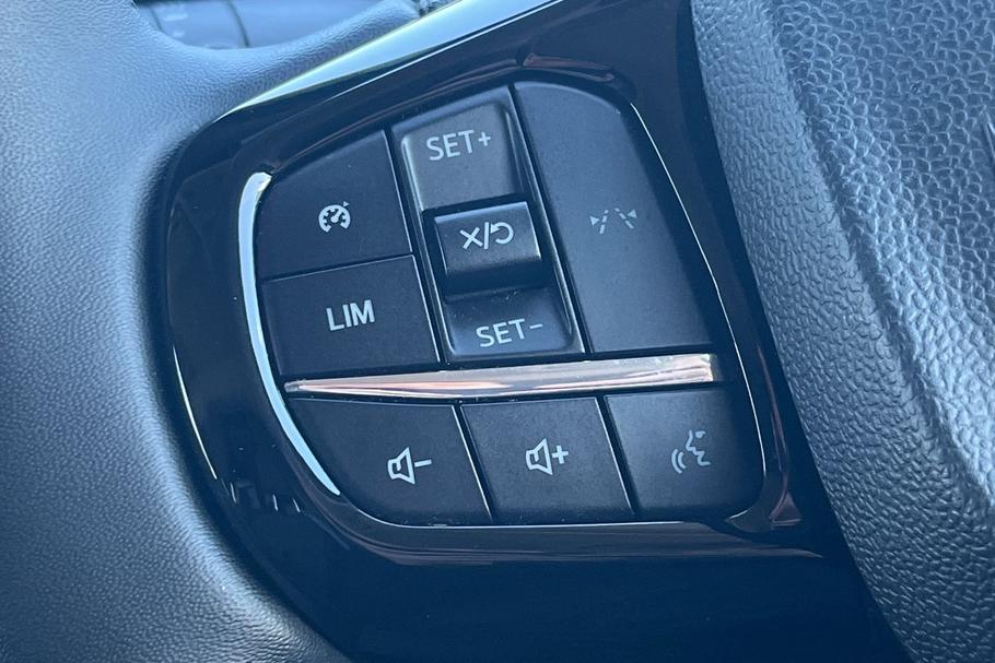 Used FORD TRANSIT CUSTOM WR75UYV 18