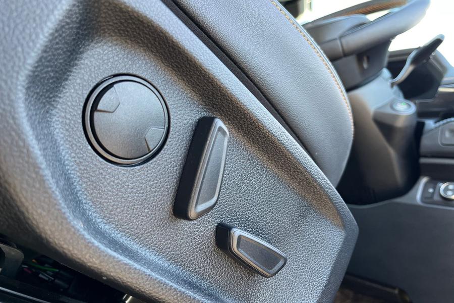 Ford RANGER Photo autoimg-31b08a53b1fef709ceba652990d7be518e328a24.jpg