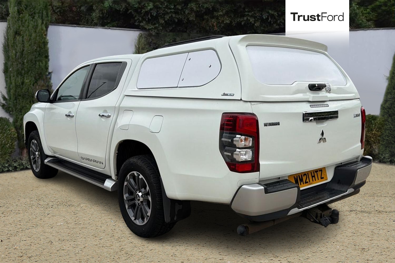 Mitsubishi L200 Photo 1