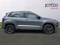 ŠKODA Karoq Photo 4
