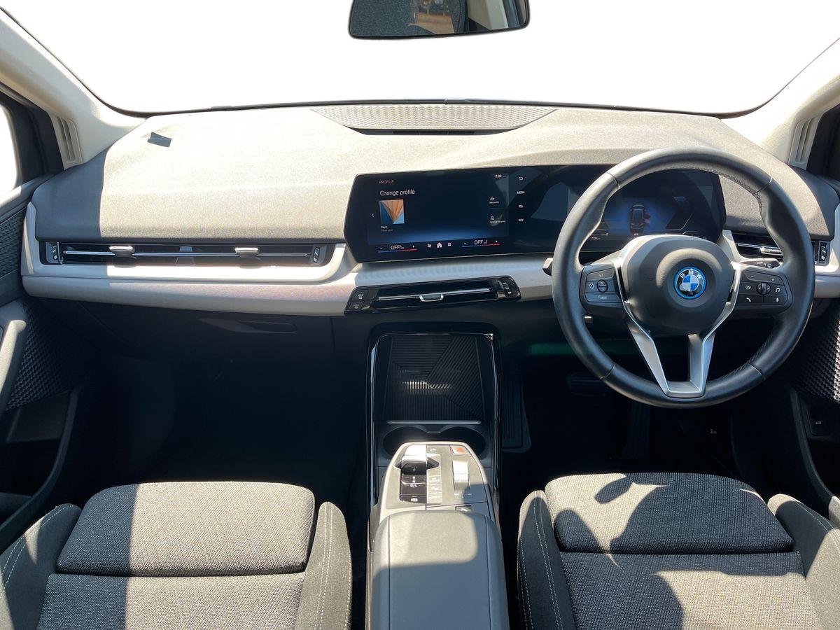 BMW 2 Series Active Tourer Photo 9