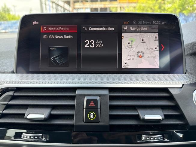 BMW X3 Photo 13