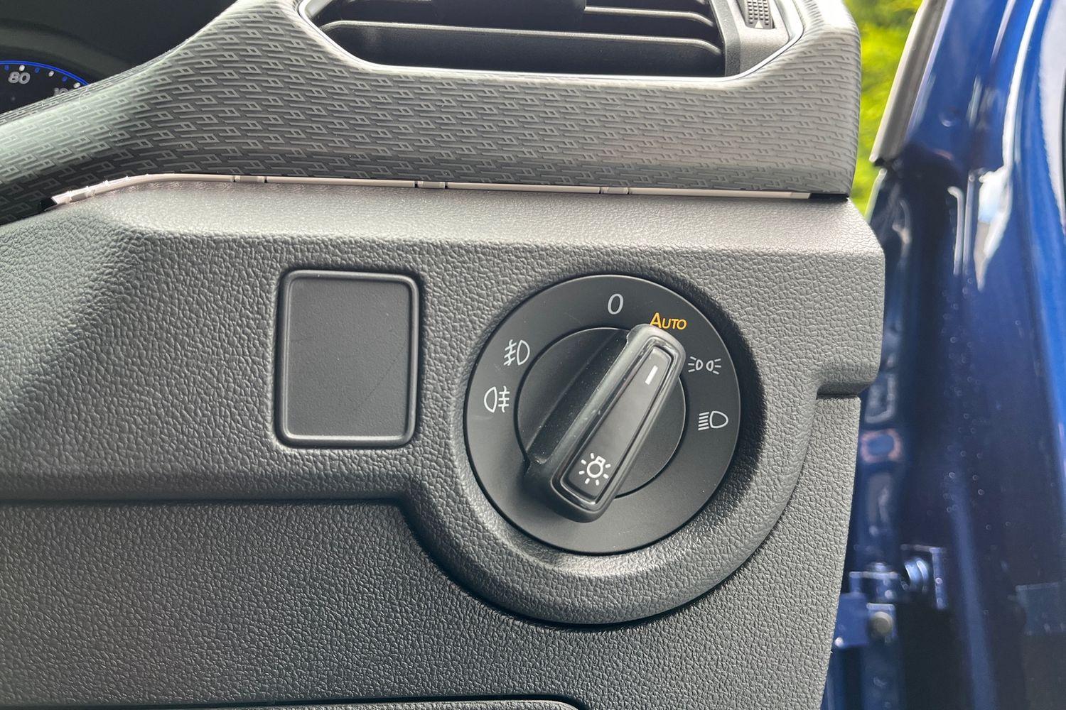 Volkswagen T-CROSS Photo 26