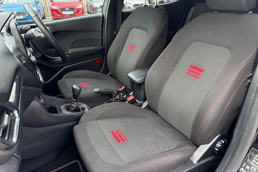 Ford Fiesta Photo autoimg-31bcceb5d0dea4c596e476549f86863df140b091.jpg