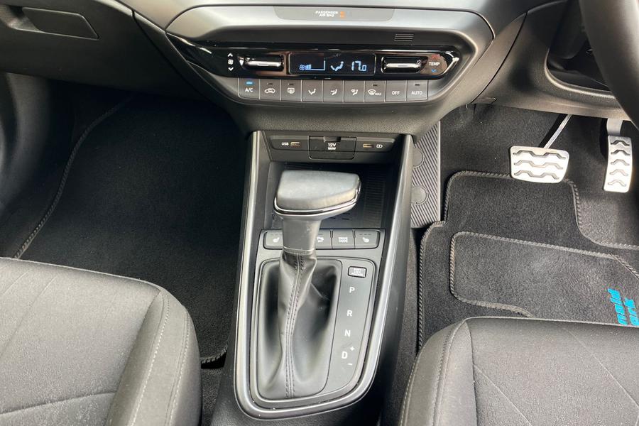 Hyundai BAYON Photo autoimg-31bea5ab4bb86d5187c1170341820e45dd4122c6.jpg