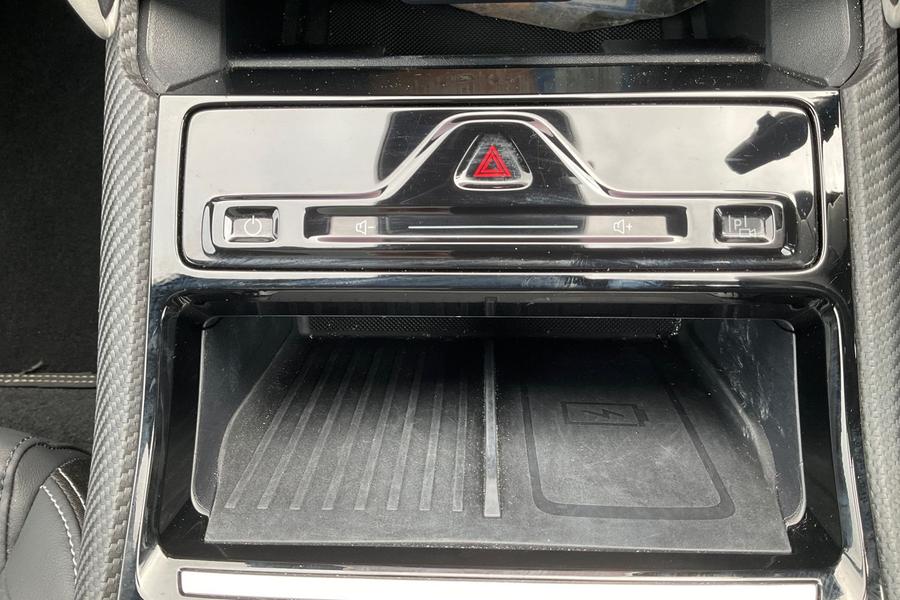 Ford Explorer Photo autoimg-31bf2b7ada51cec789b8aa39c870f95fa49f8e52.jpg