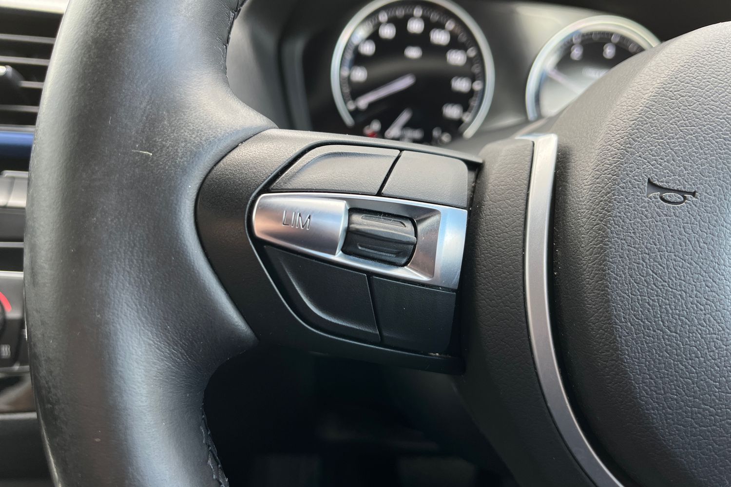BMW 1 Series Photo 34