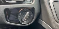 Volkswagen Golf Photo 21