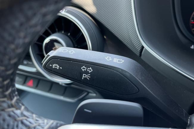 Audi TTS Photo 36
