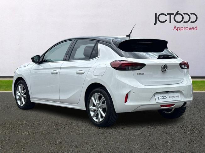 VAUXHALL Corsa Photo 3