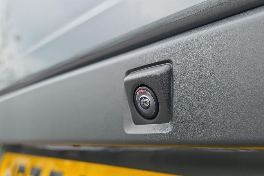 Used FORD TRANSIT CONNECT WR75HYN 18
