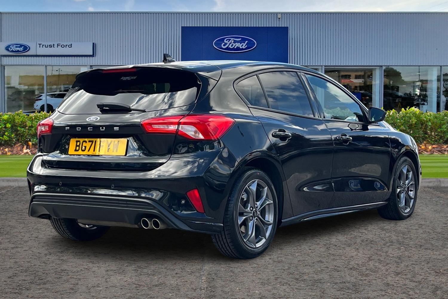 Ford FOCUS Photo 3