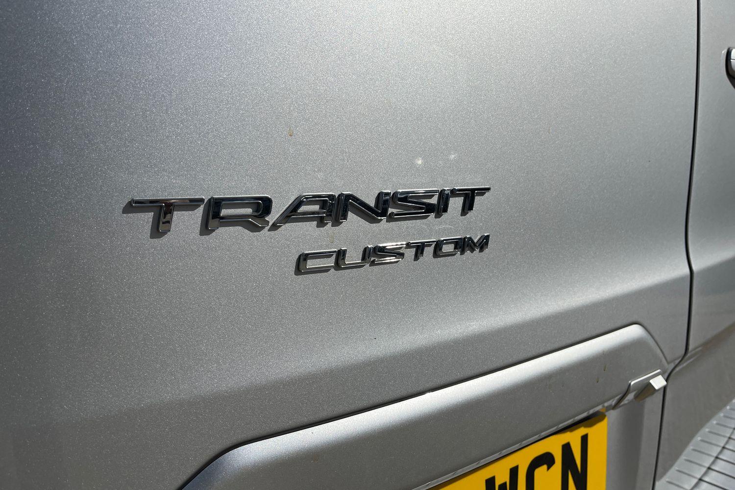 Ford TRANSIT CUSTOM Photo 19