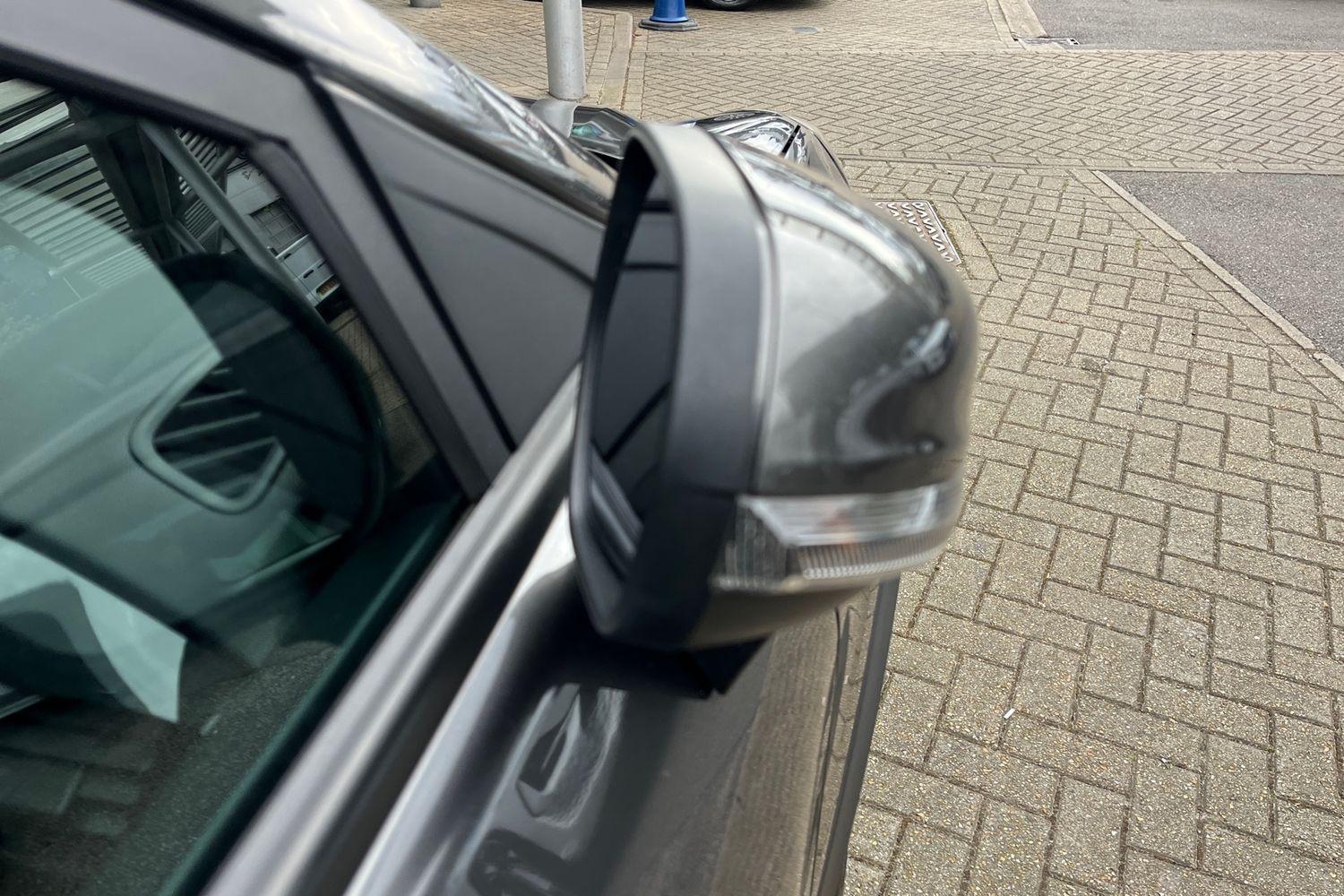 Ford Puma Photo 36