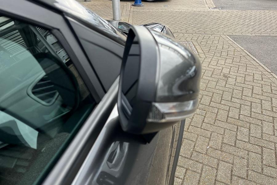 Ford Puma Photo autoimg-31d31310af3de477471130b9589c8d142f981616.jpg