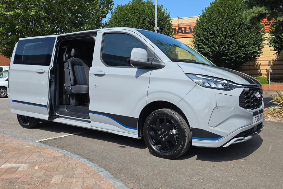 Used Ford TRANSIT CUSTOM FL26MWV 18