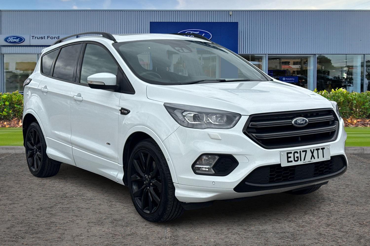 Ford KUGA Photo 0
