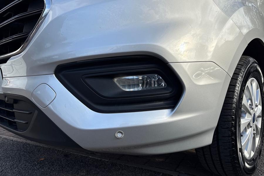 Ford TRANSIT CUSTOM Photo autoimg-31dc86be30b9ce9a22f1464fba9a5acb8e8c23dc.jpg