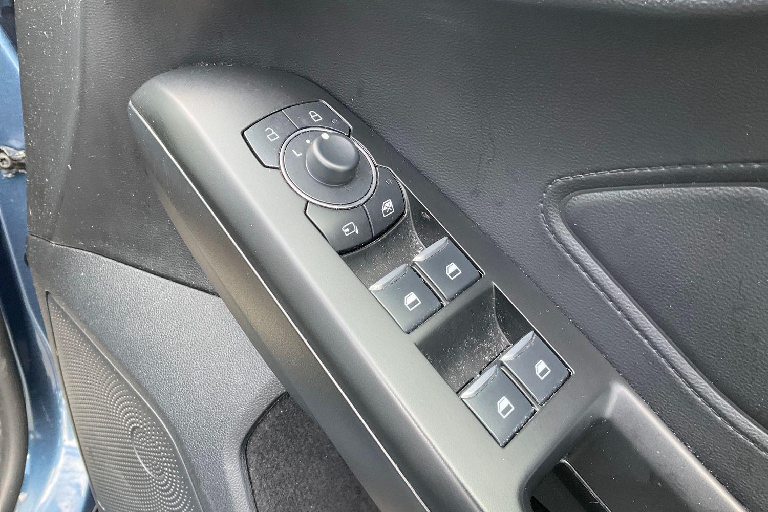 Ford FOCUS Photo 15