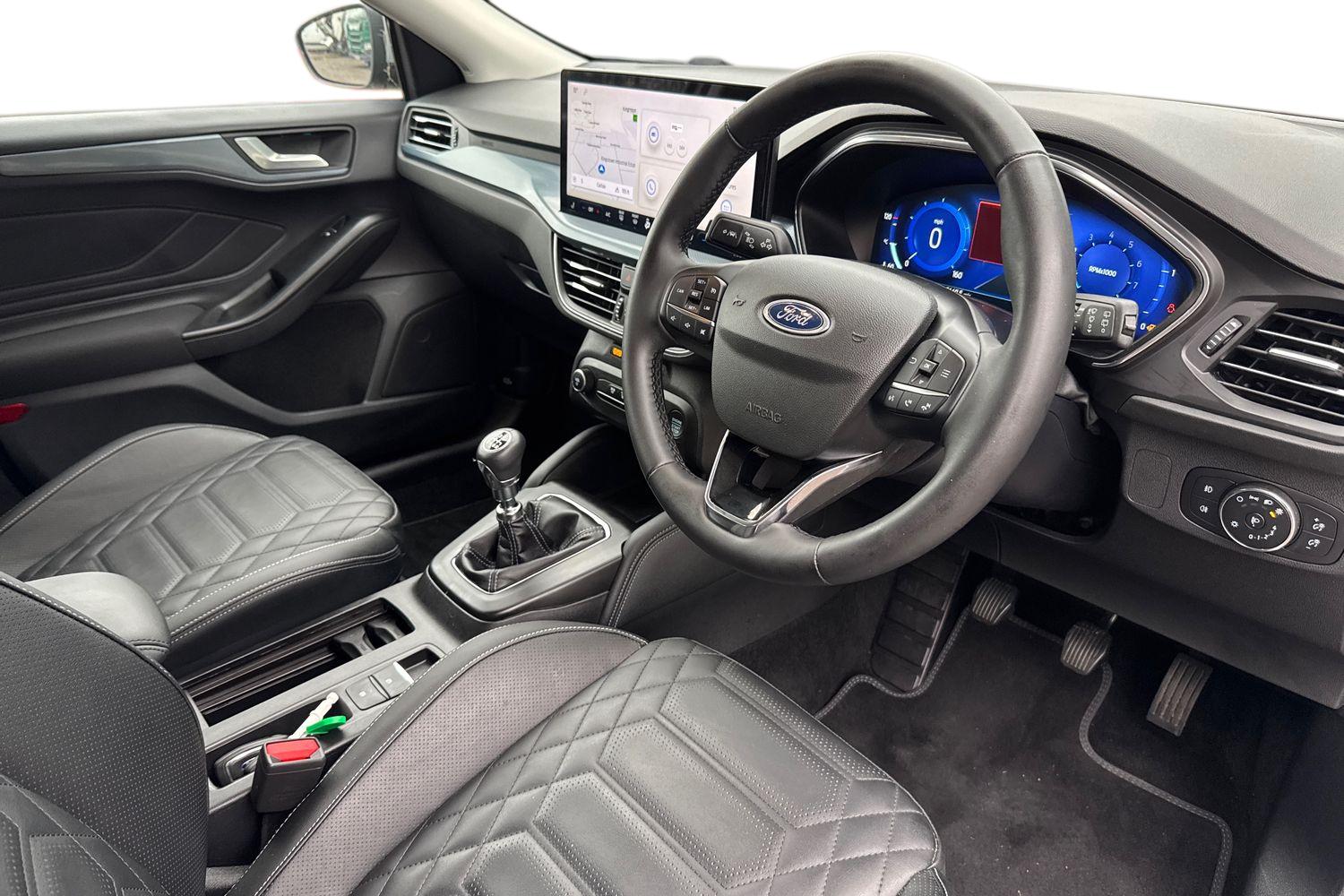 Ford FOCUS Photo 8