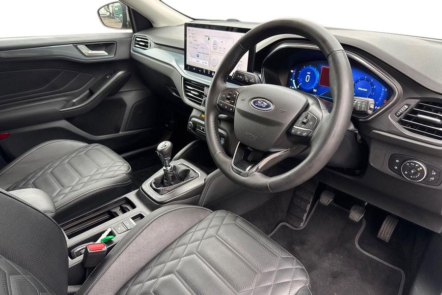 Ford FOCUS Photo autoimg-31e4fcc572372329d840f68f692a696fa8dcd26a.jpg